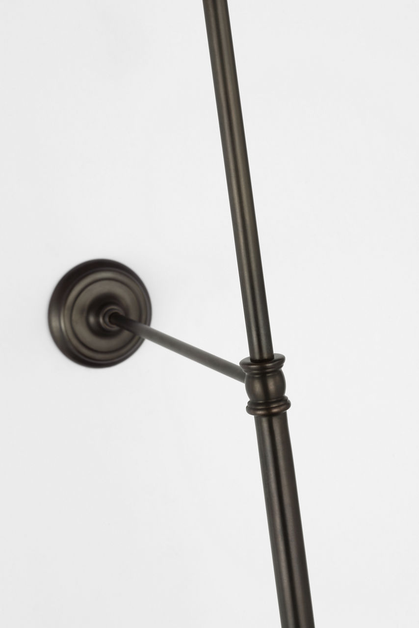 Visual Comfort Wyatt Sconce - Thumbnail 4