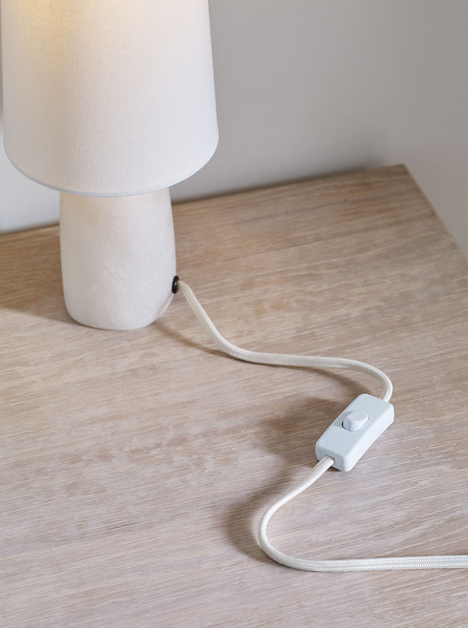 Jinny Medium Table Lamp - TOB3250 | Visual Comfort